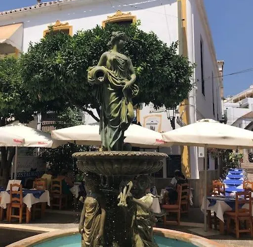 Puerto Ideal Location 公寓 埃斯特波纳