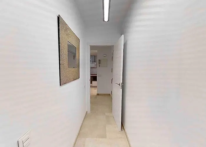 Puerto Ideal Location