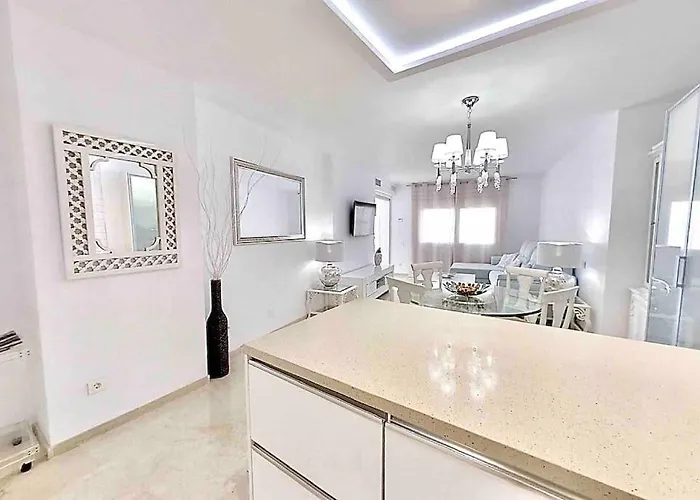 Puerto Ideal Location *