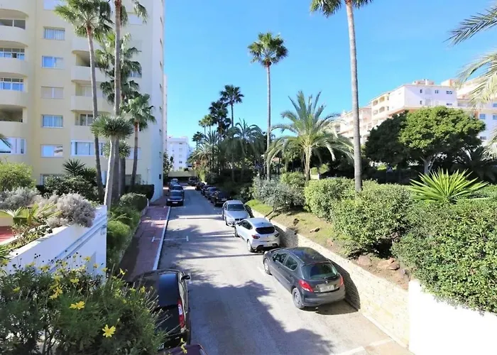 Puerto Ideal Location 埃斯特波纳